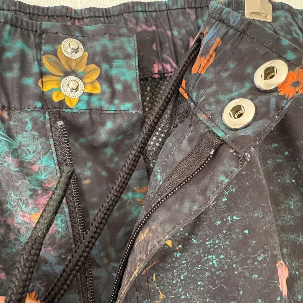 Saturdays NYC 10th Anniversary Transition Print Floral Swim Shorts M41921TR02 M